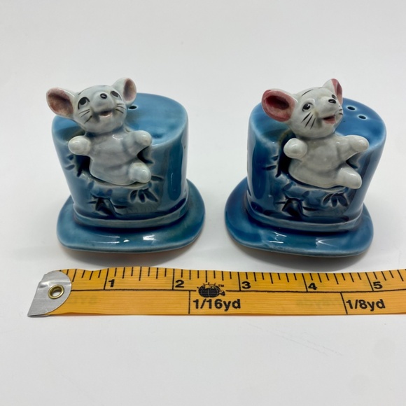 Vintage Mice in Top Hats Salt and Pepper Shakers - Picture 5 of 5